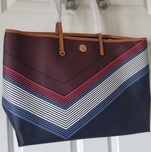 Large tote tory burch